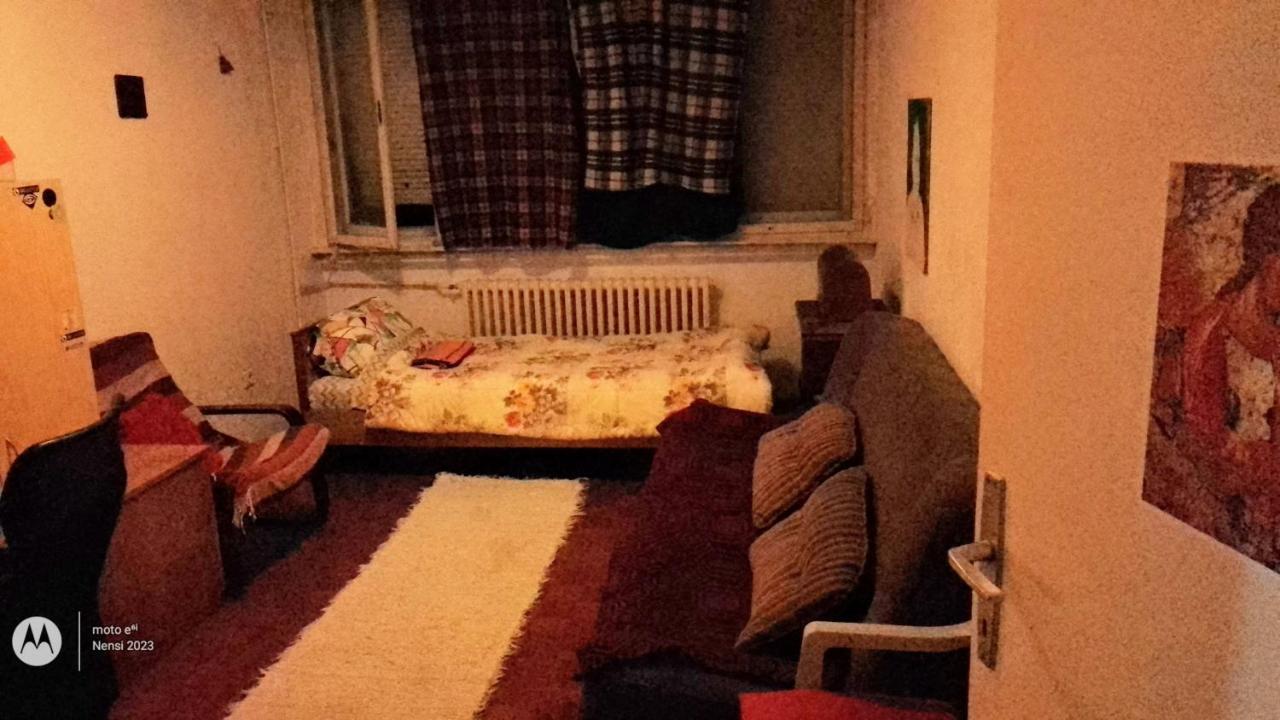 贝尔格莱德Men Who Knit公寓 外观 照片